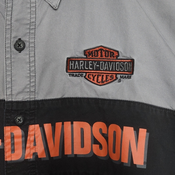 Harley Davidson Button Down Garage Shirt - Men's Medium - Picture 3 of 6